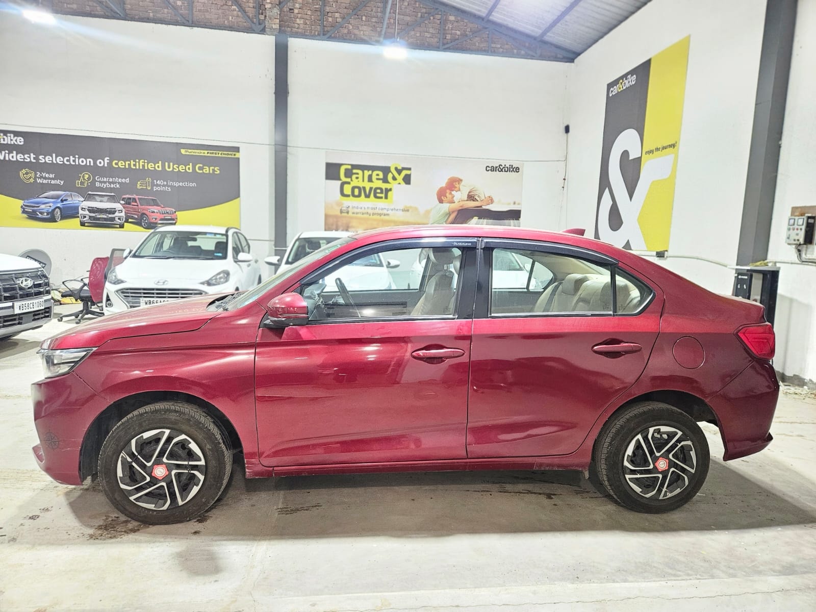 Amaze image 2 Amaze image 2