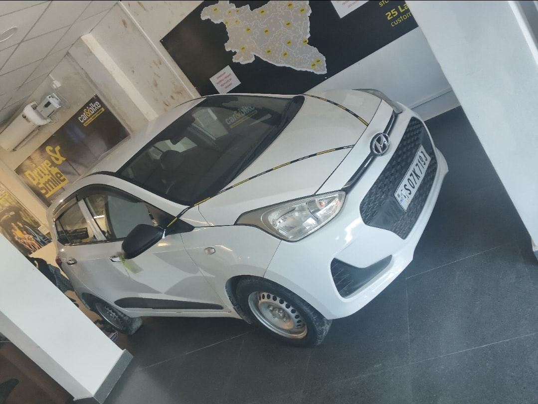 Grand i10 image 7 Grand i10 image 7