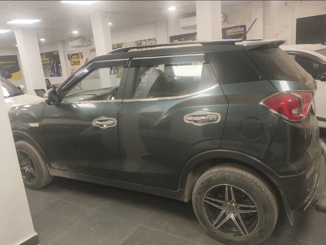 XUV300 image 2 XUV300 image 2