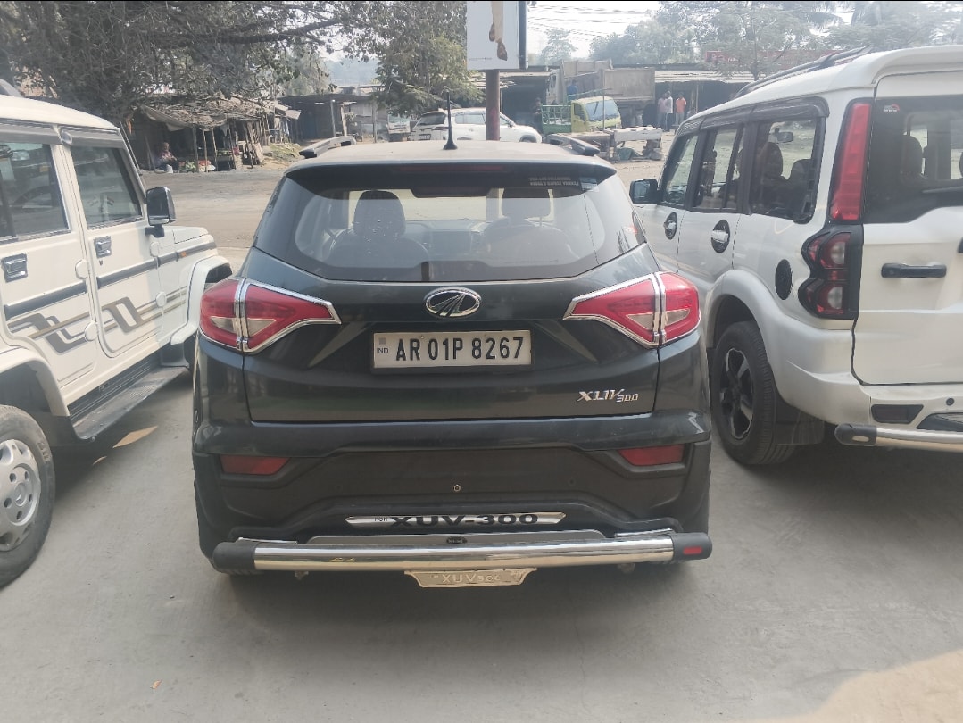 XUV300 image 4 XUV300 image 4