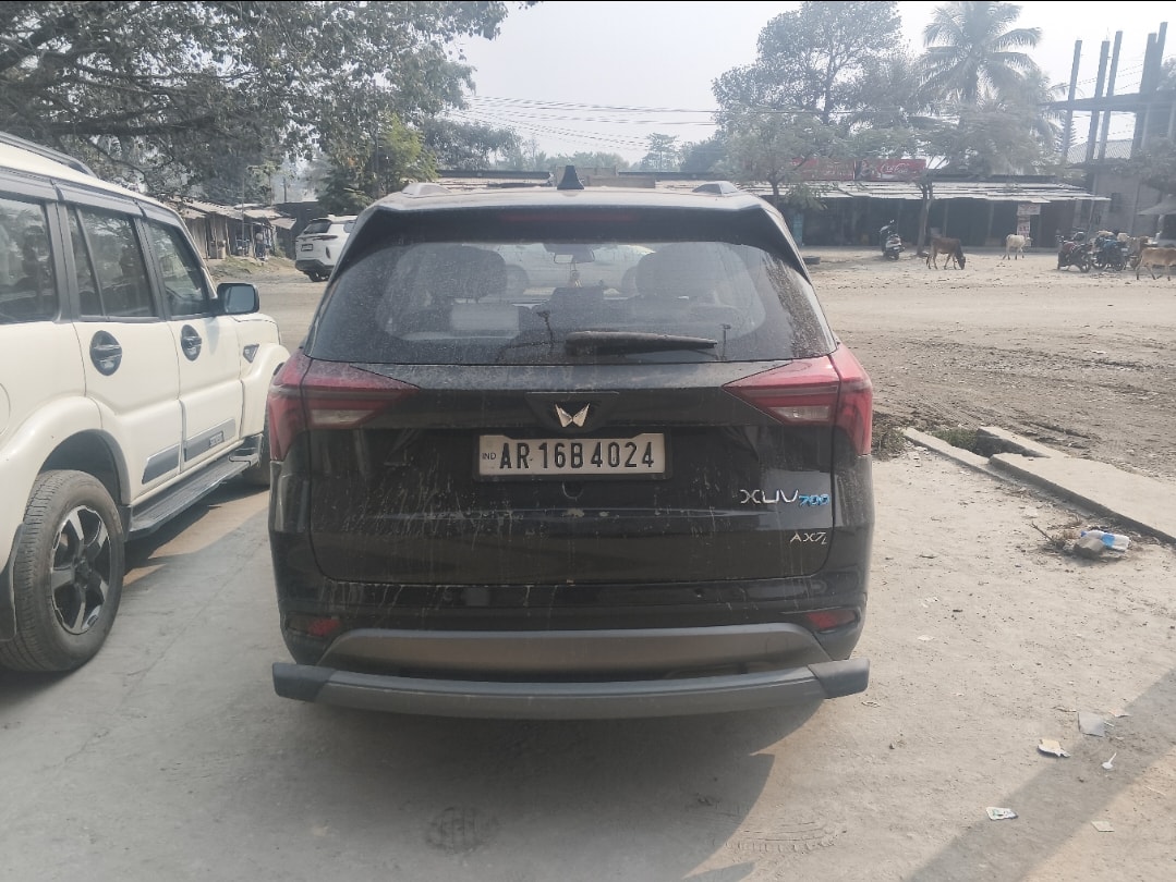 XUV700 image 4 XUV700 image 4