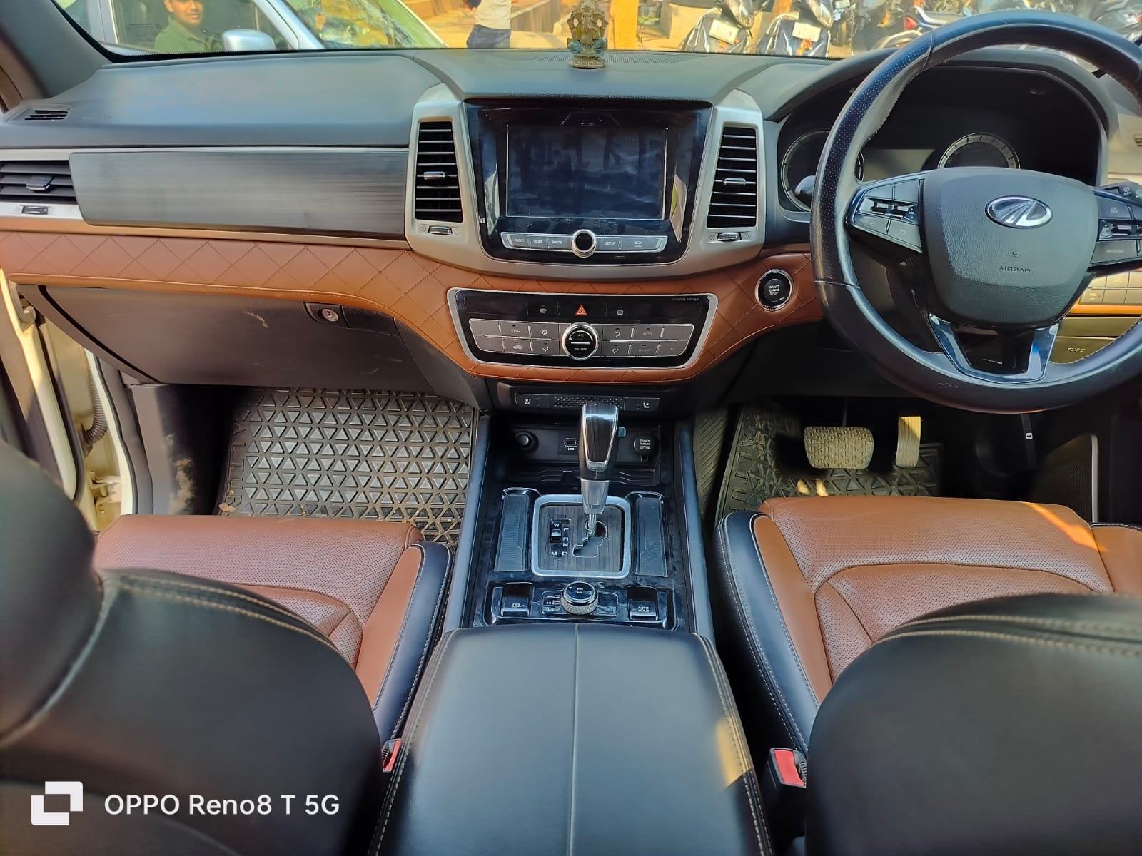 Used 2019 Mahindra Alturas G4 Used 2019 Mahindra Alturas G4