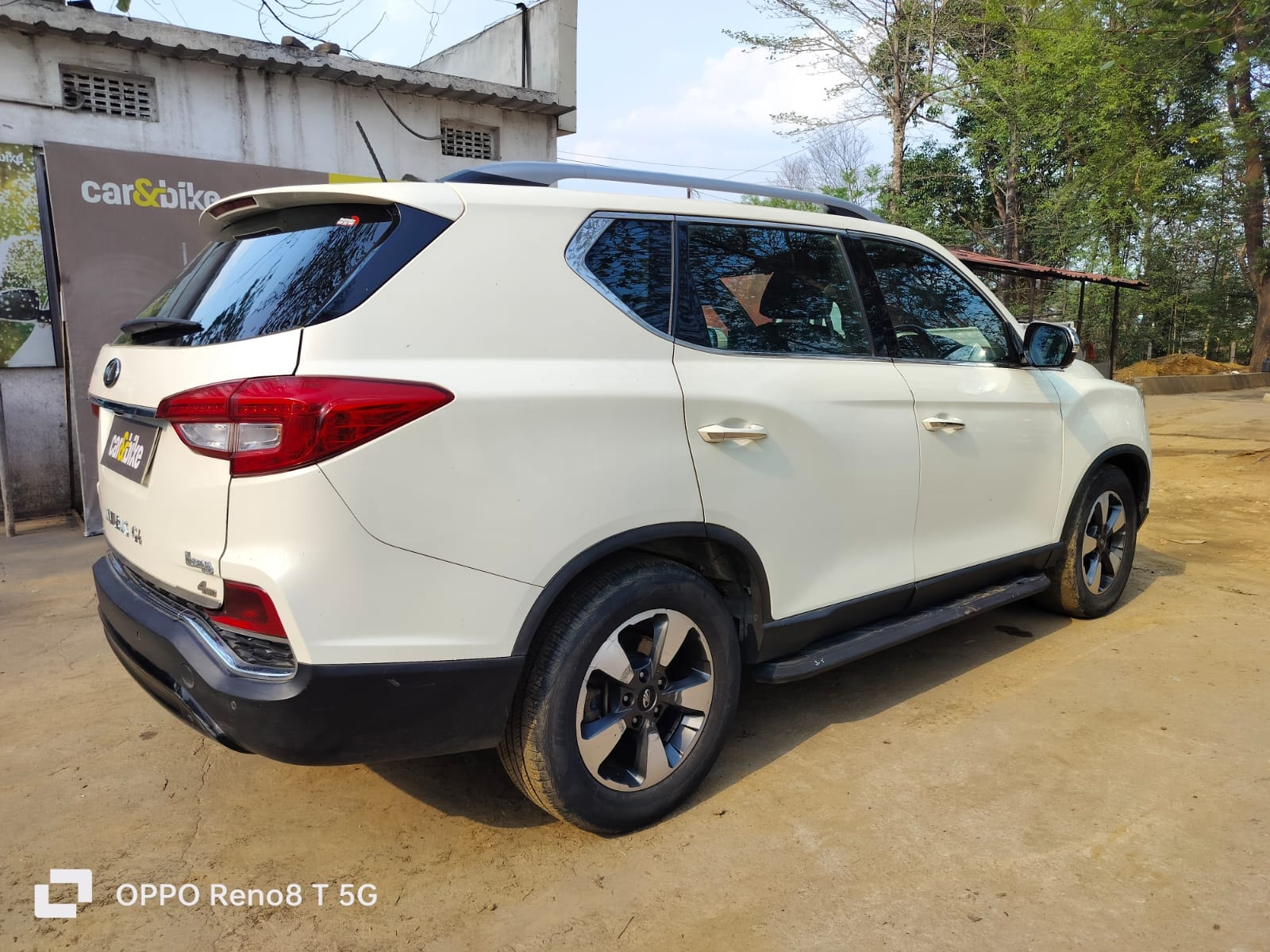 Used 2019 Mahindra Alturas G4 Used 2019 Mahindra Alturas G4