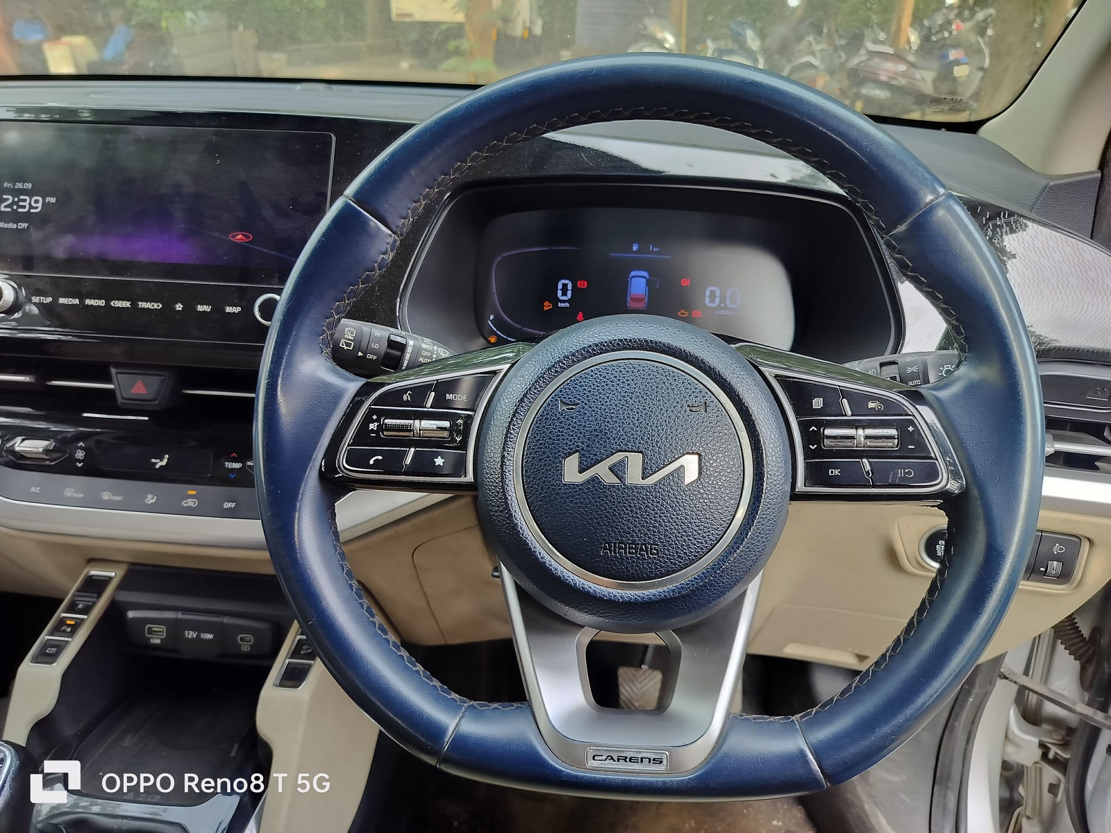 Used 2022 Kia Carens Used 2022 Kia Carens