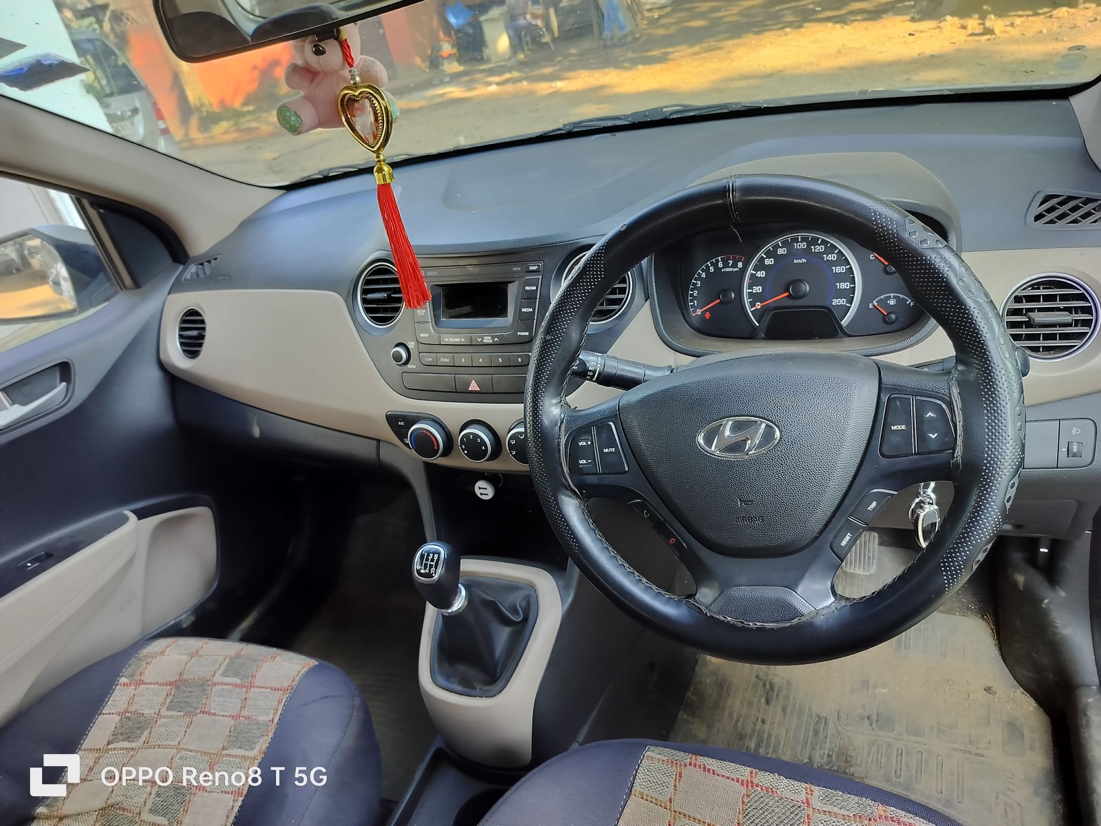 Grand i10 image 12 Grand i10 image 12