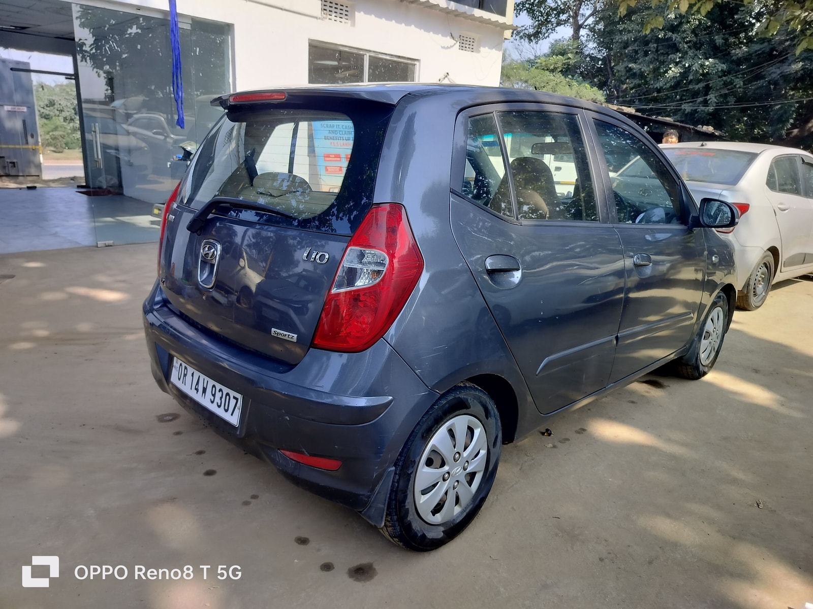 i10 image 5 i10 image 5