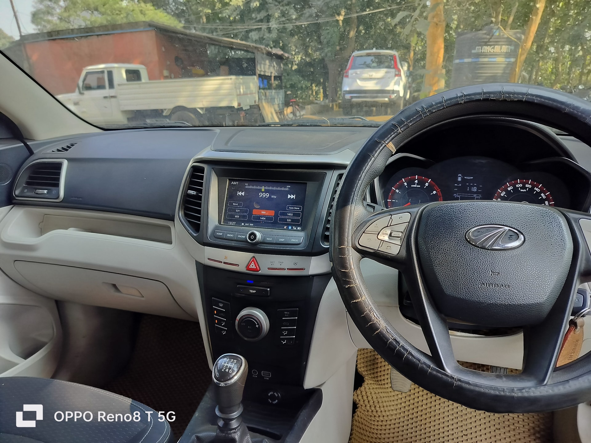 XUV300 image 12 XUV300 image 12