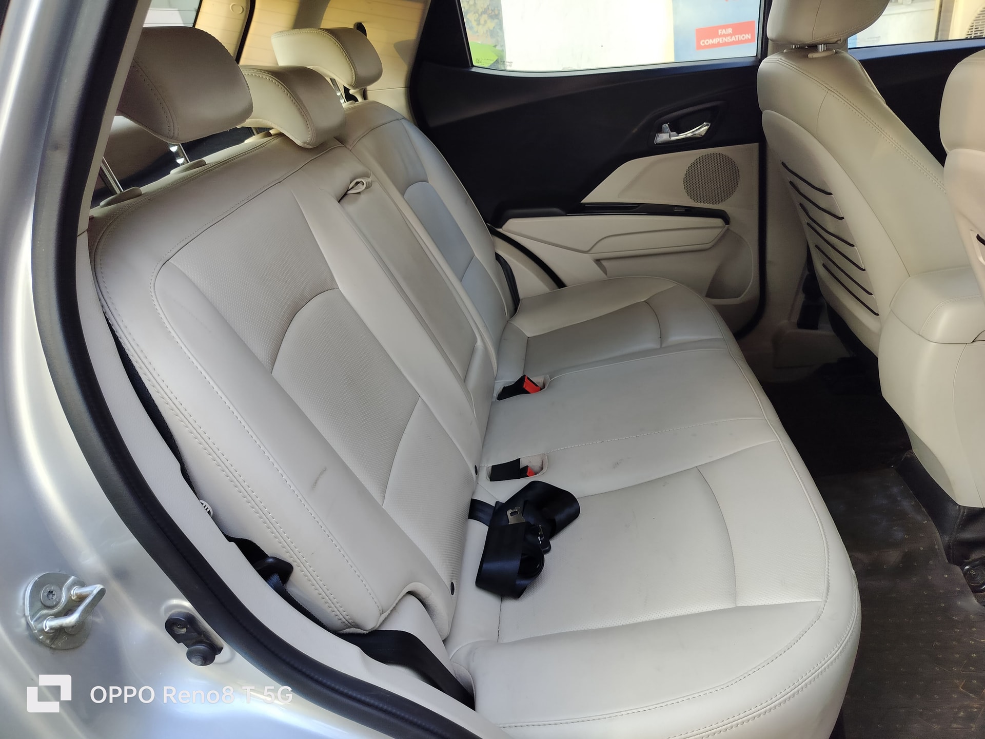 XUV300 image 17 XUV300 image 17