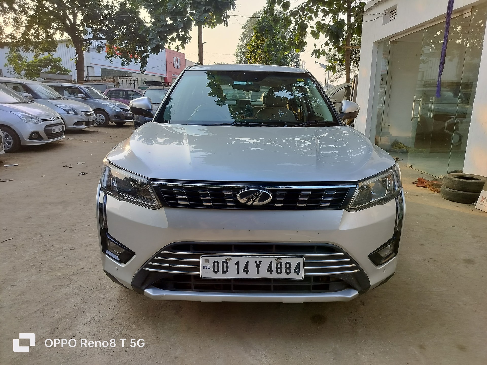 XUV300 image 8 XUV300 image 8