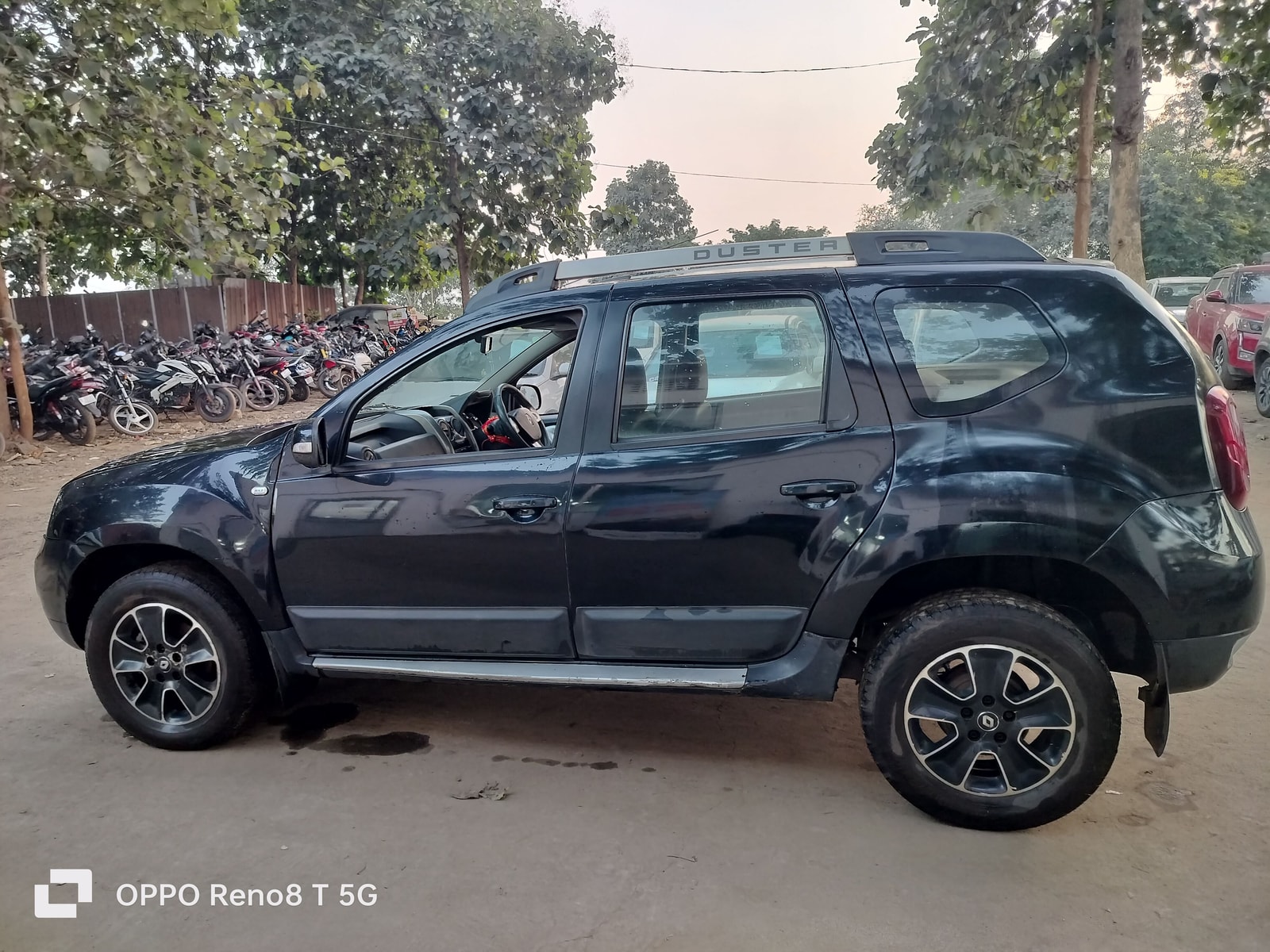 Duster image 2 Duster image 2