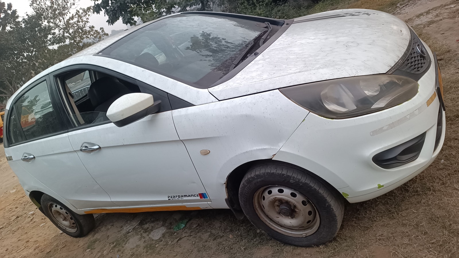 Bolt image 7 Bolt image 7