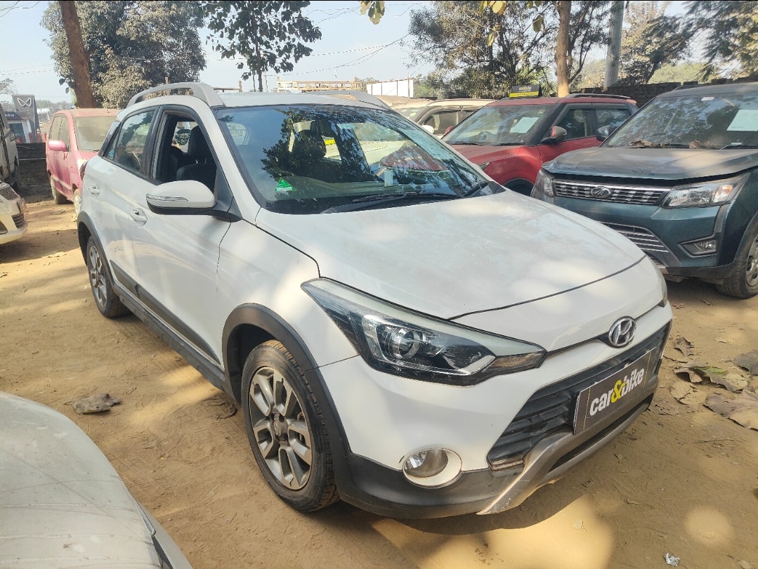 Used 2017 Hyundai i20 Active Used 2017 Hyundai i20 Active