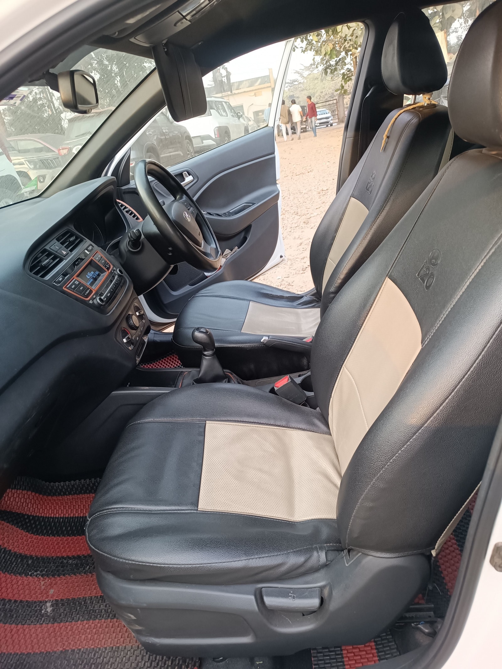 i20 Active image 14 i20 Active image 14