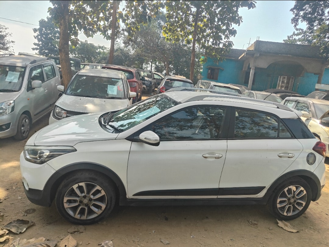 Used 2017 Hyundai i20 Active Used 2017 Hyundai i20 Active