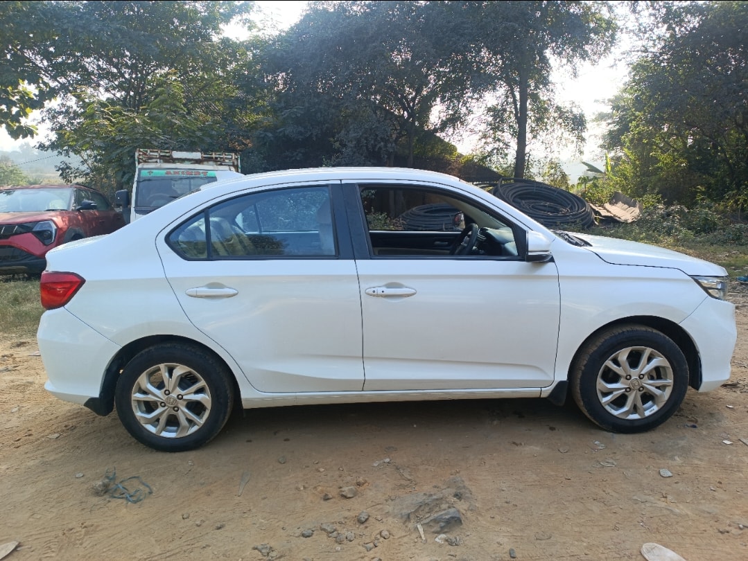 Amaze image 6 Amaze image 6