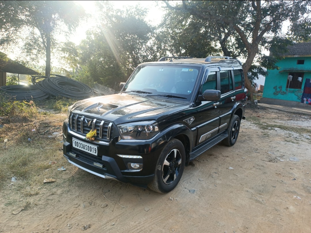 Used 2024 Mahindra Scorpio Classic Used 2024 Mahindra Scorpio Classic