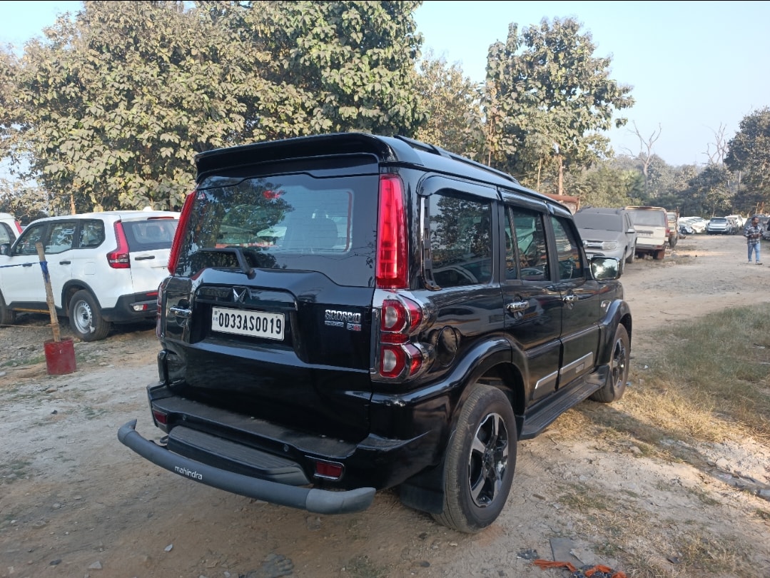 Used 2024 Mahindra Scorpio Classic Used 2024 Mahindra Scorpio Classic