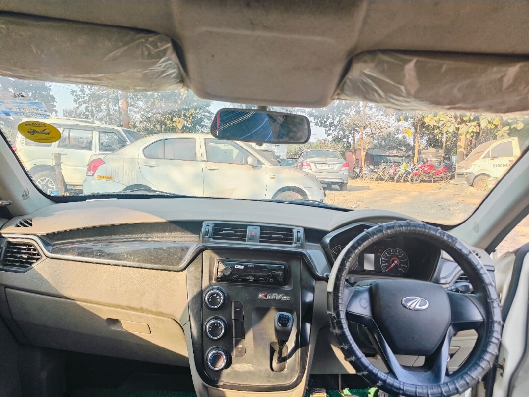 Used 2017 Mahindra KUV100 Used 2017 Mahindra KUV100