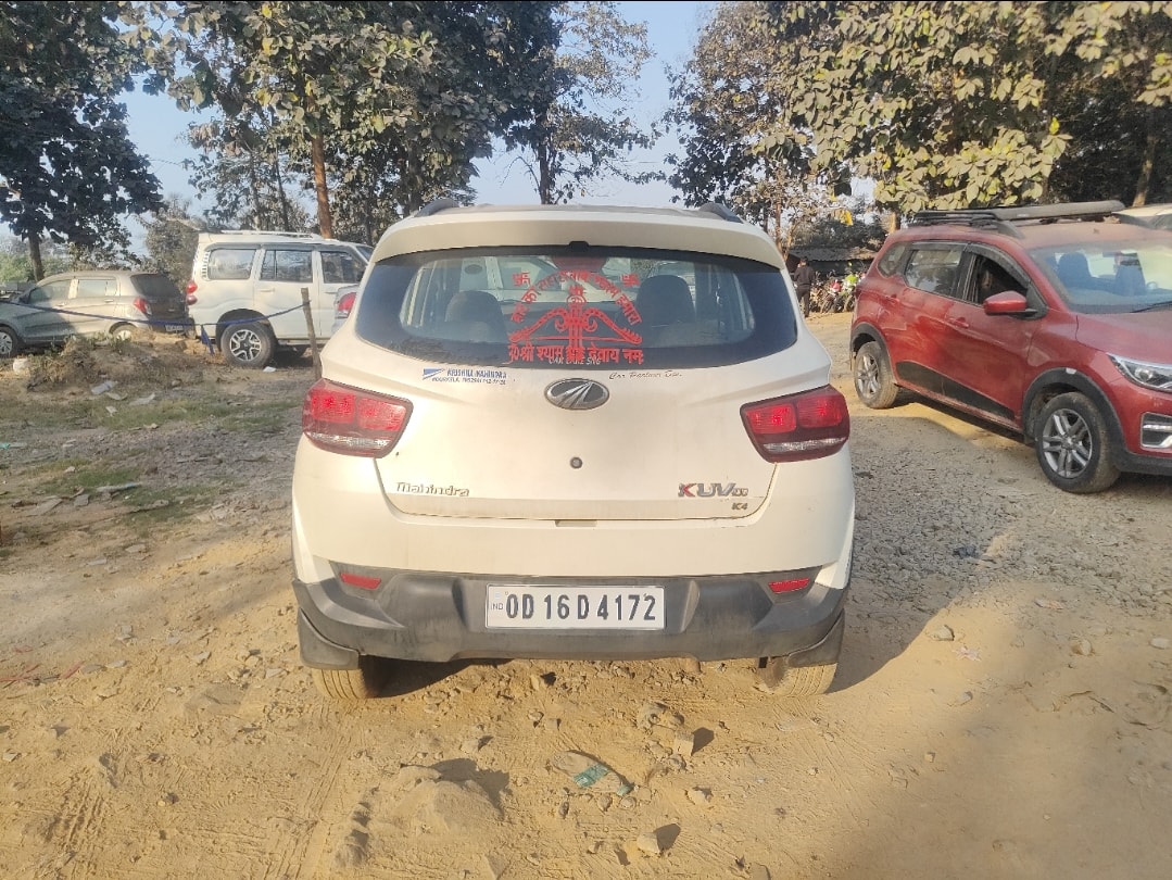 Used 2017 Mahindra KUV100 Used 2017 Mahindra KUV100