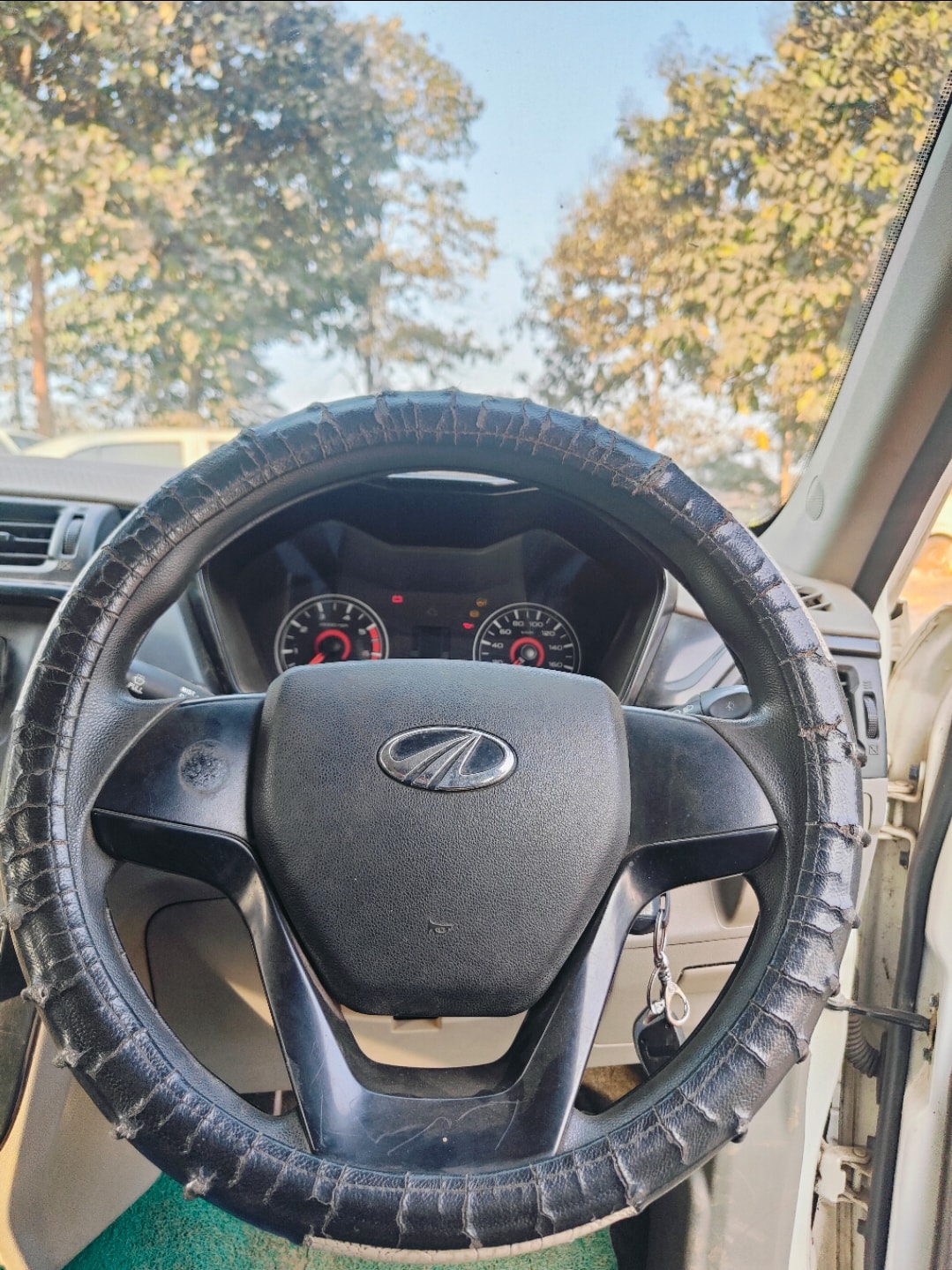 Used 2017 Mahindra KUV100 Used 2017 Mahindra KUV100