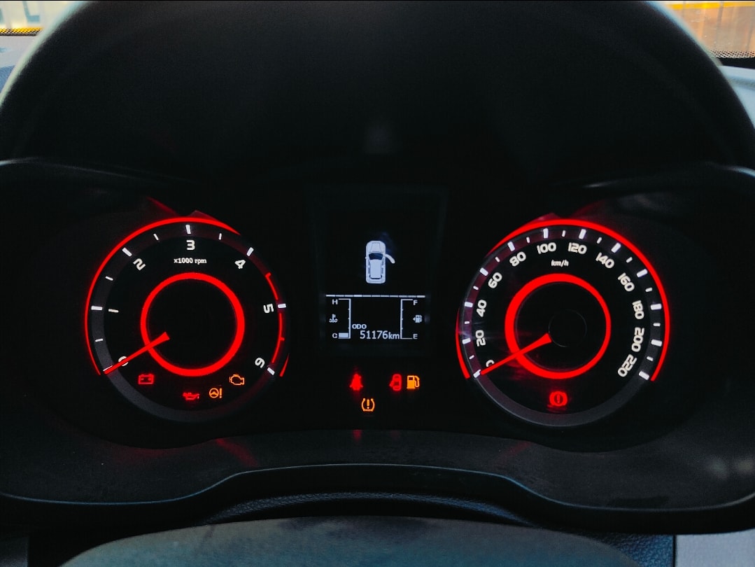 Used 2023 Mahindra XUV300 Used 2023 Mahindra XUV300