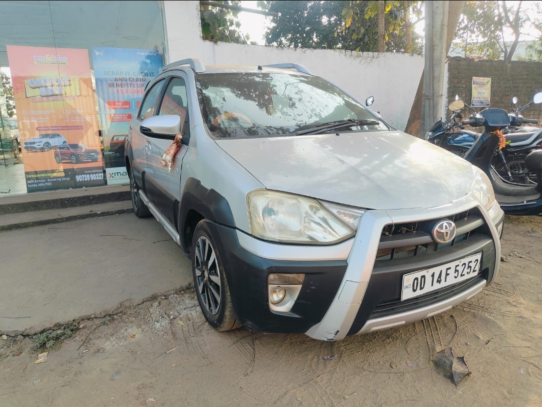 Etios image 4 Etios image 4