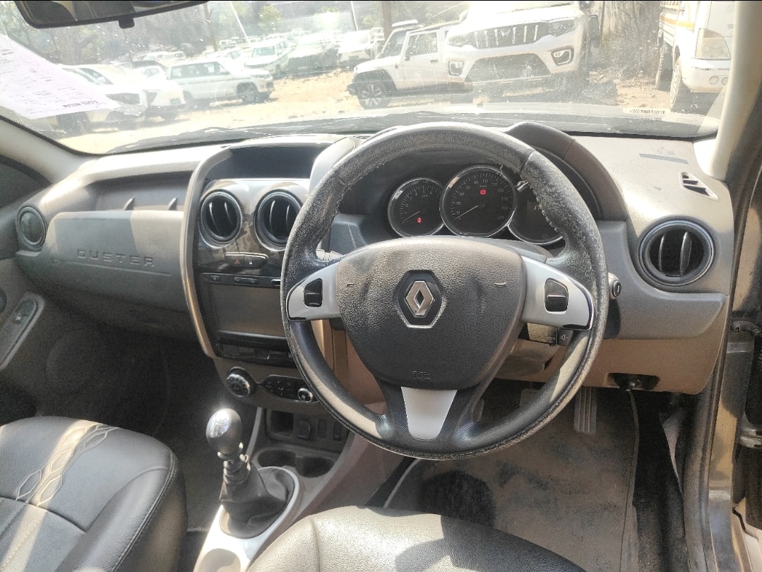 Duster image 12 Duster image 12