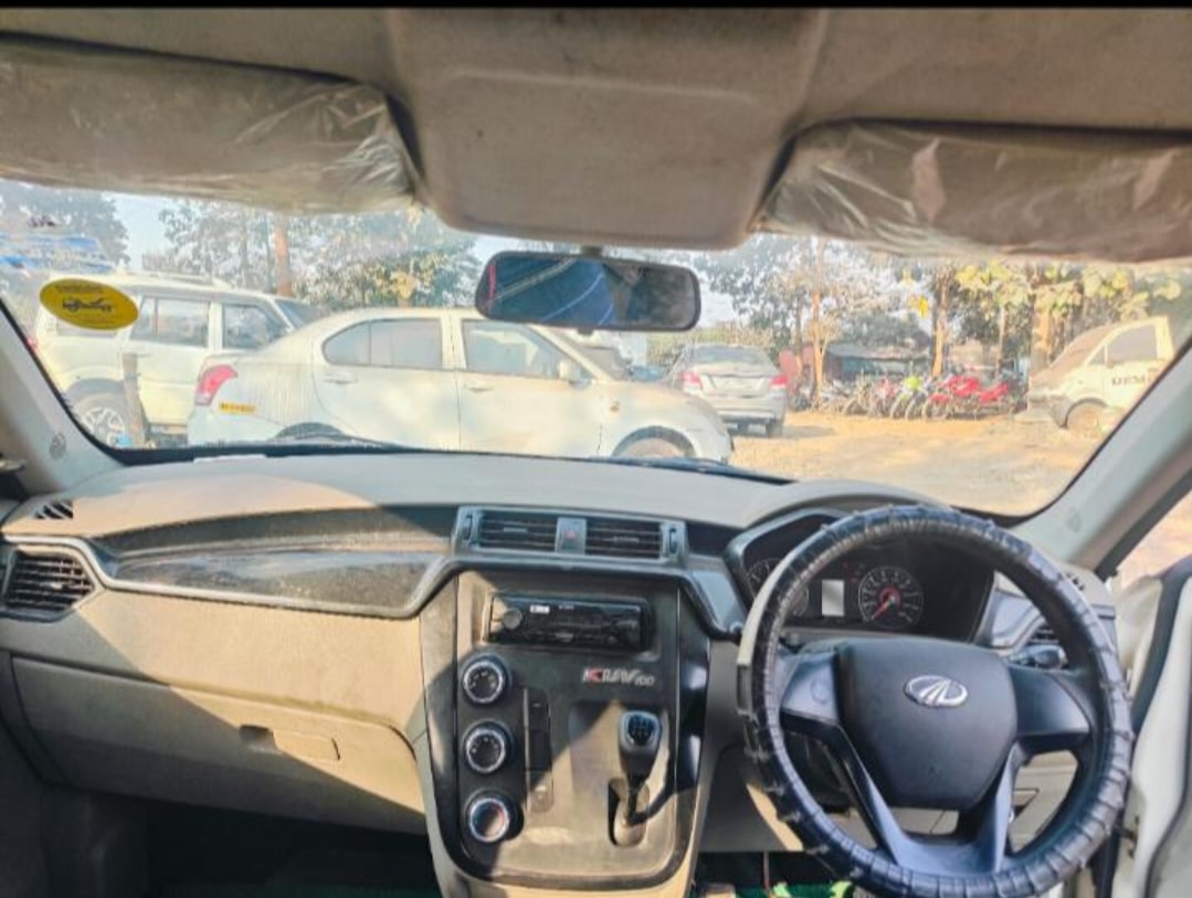 Used 2017 Mahindra KUV100 Used 2017 Mahindra KUV100
