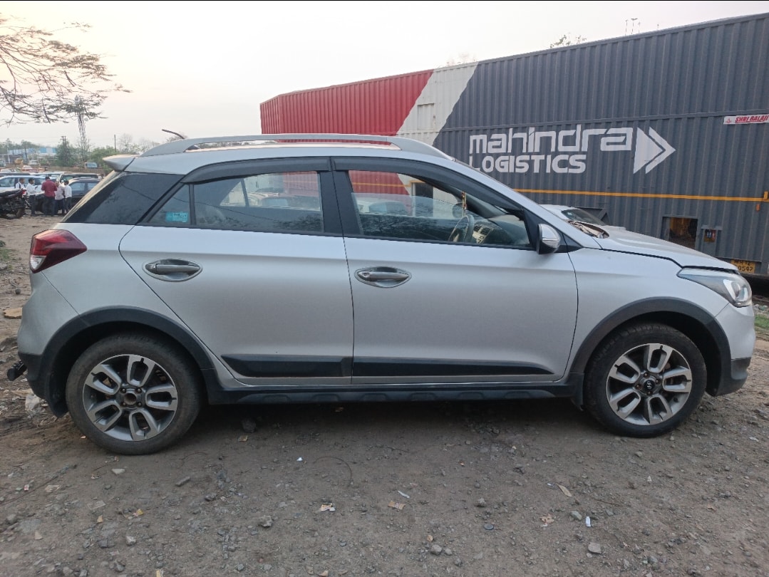 i20 Active image 6 i20 Active image 6