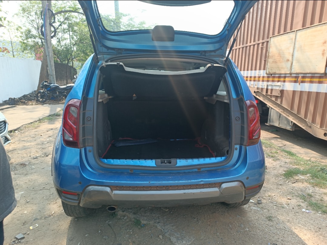 Duster image 10 Duster image 10