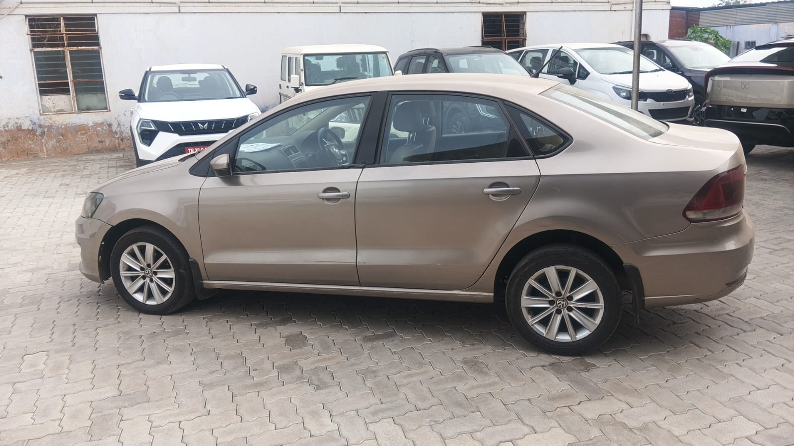 Used 2015 Volkswagen Vento Used 2015 Volkswagen Vento