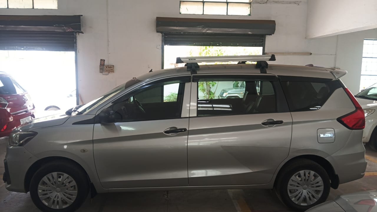 Ertiga image 2 Ertiga image 2