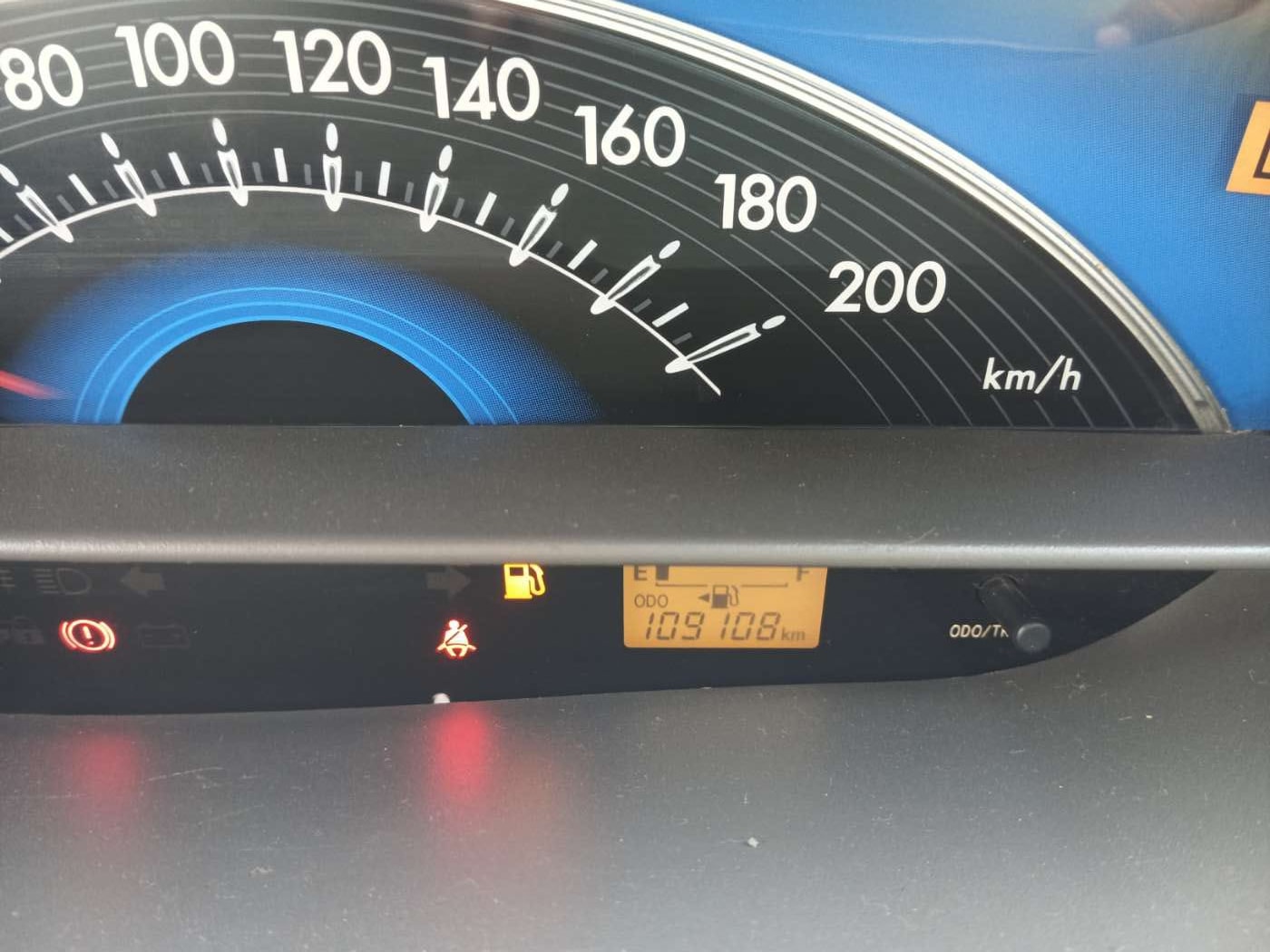 Etios image 10 Etios image 10