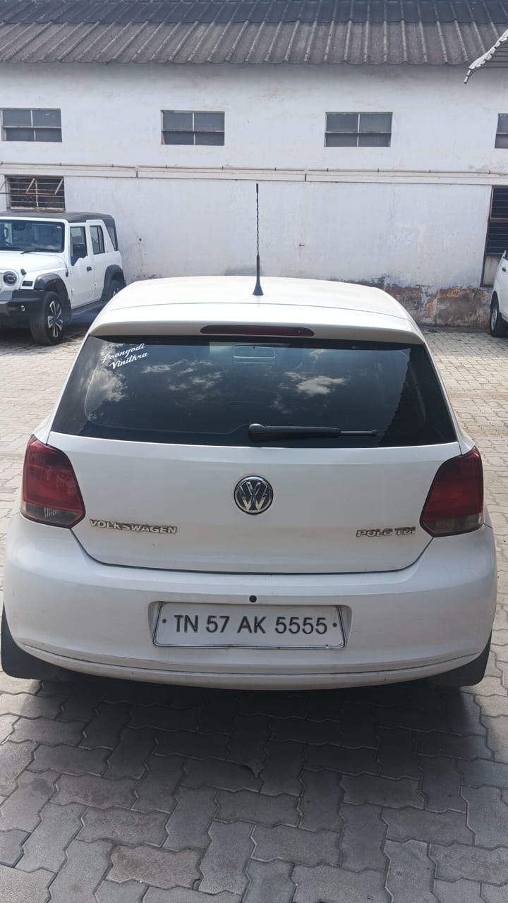 Polo image 4 Polo image 4