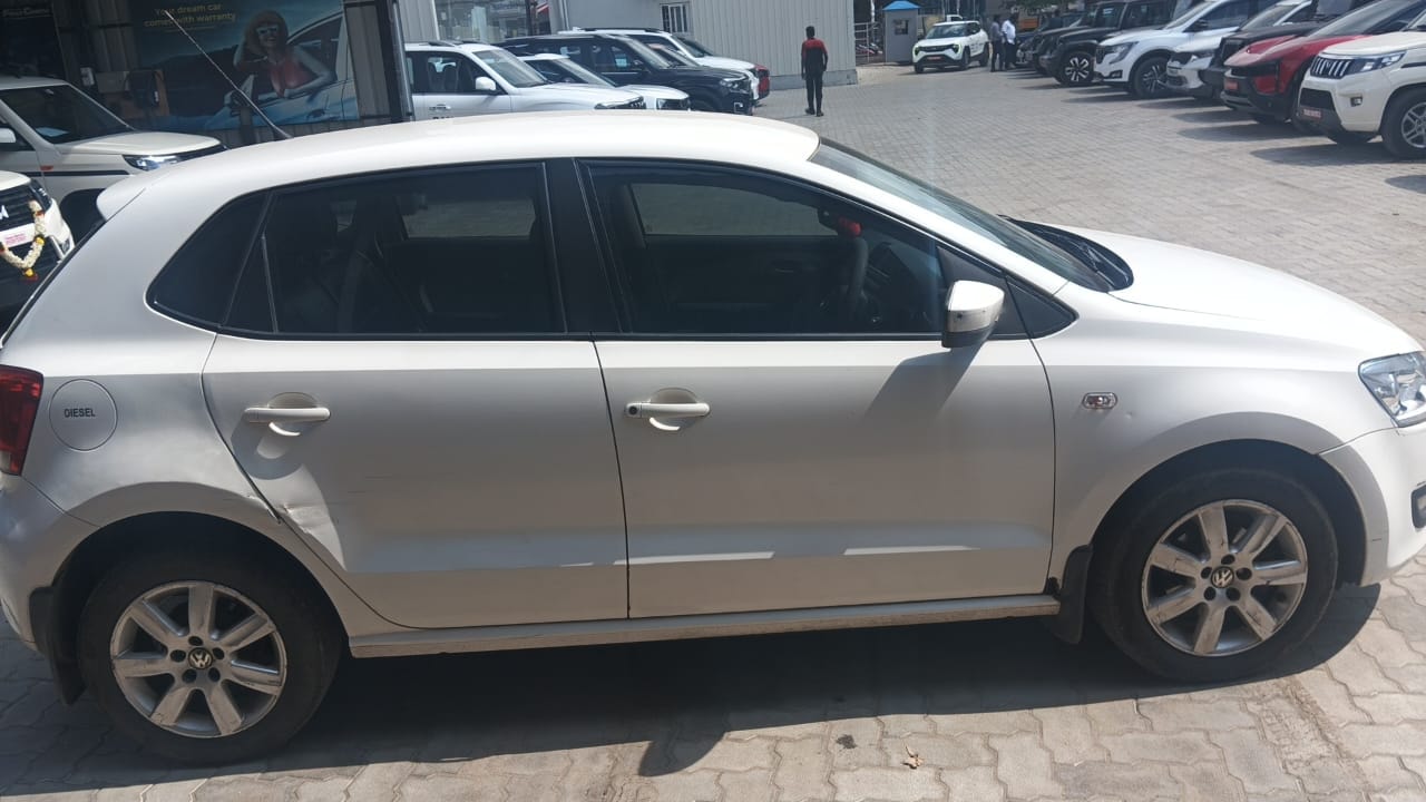 Polo image 5 Polo image 5