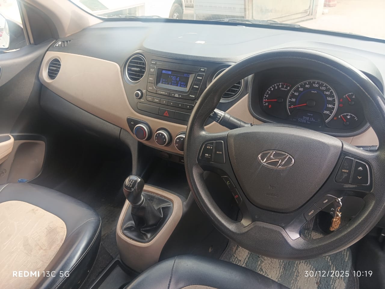 Grand i10 image 12 Grand i10 image 12