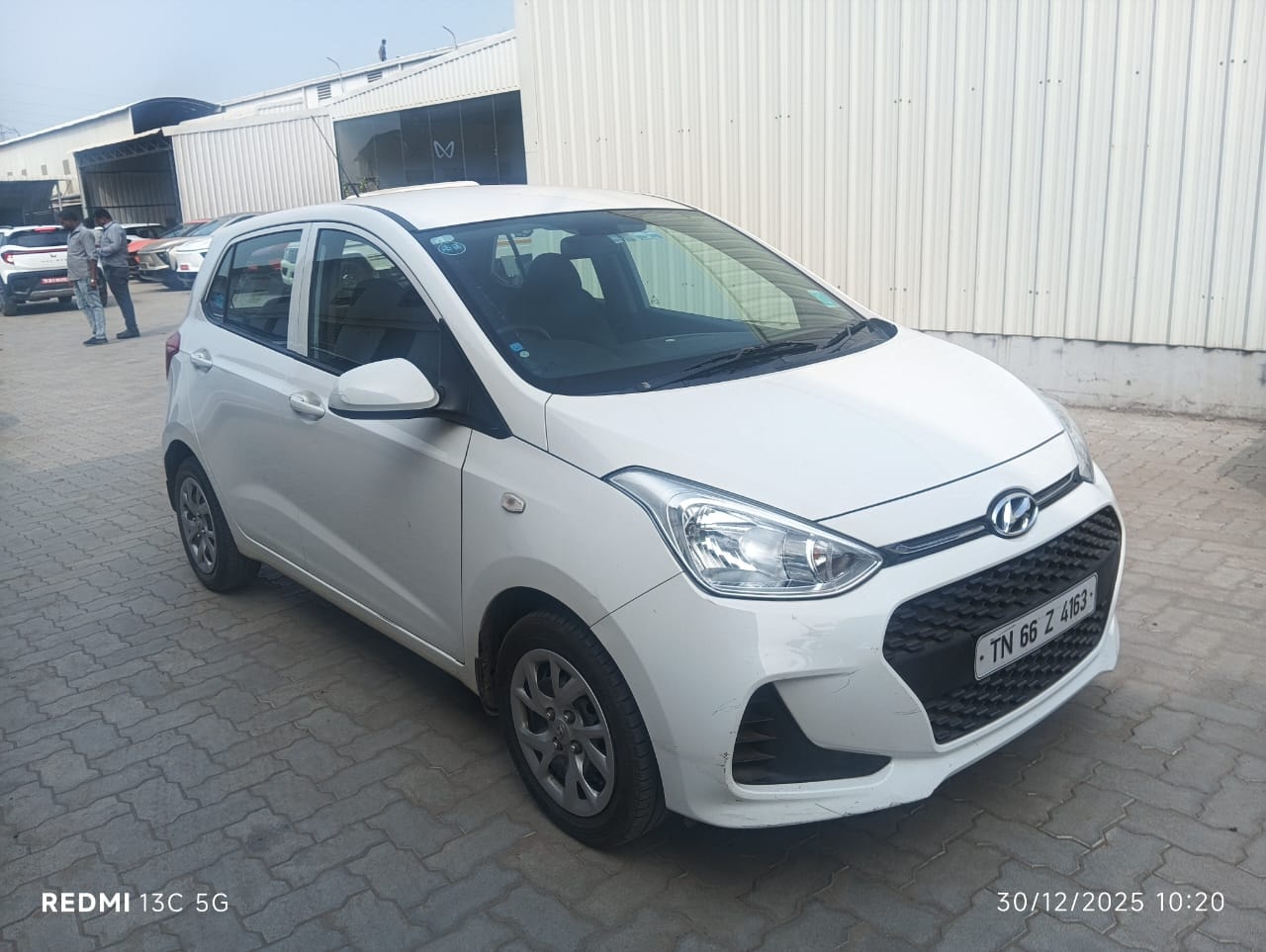 Grand i10 image 7 Grand i10 image 7