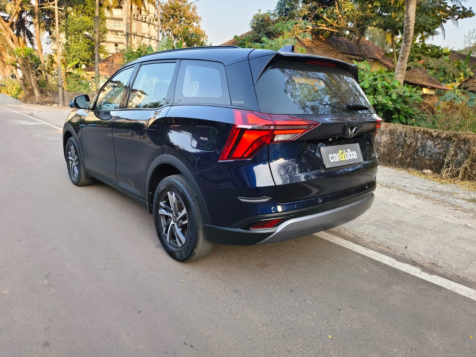 XUV700 image 3 XUV700 image 3