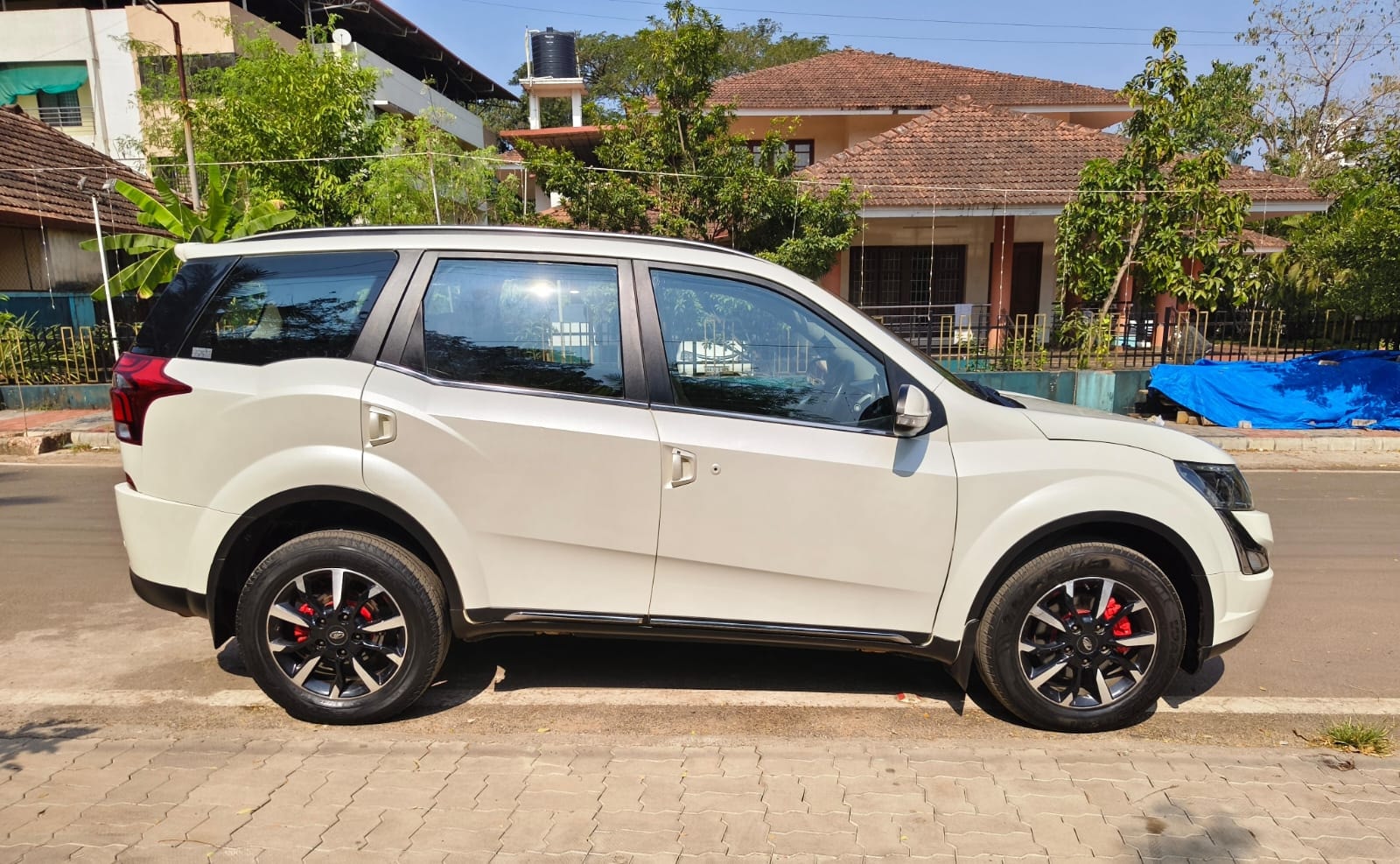 Used 2018 Mahindra XUV500 Used 2018 Mahindra XUV500