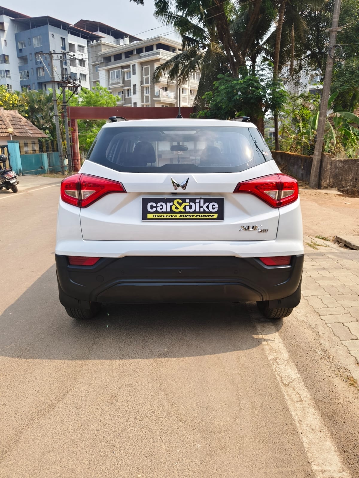 XUV300 image 4 XUV300 image 4