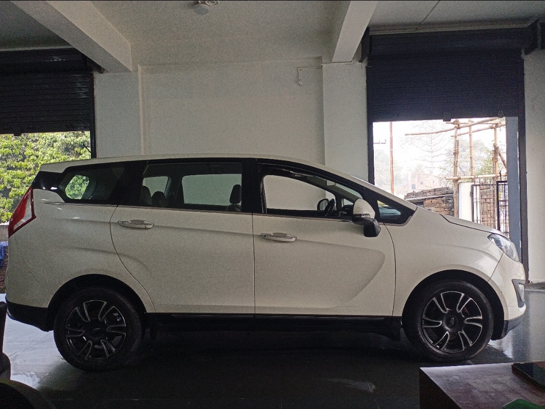 Used 2020 Mahindra Marazzo Used 2020 Mahindra Marazzo