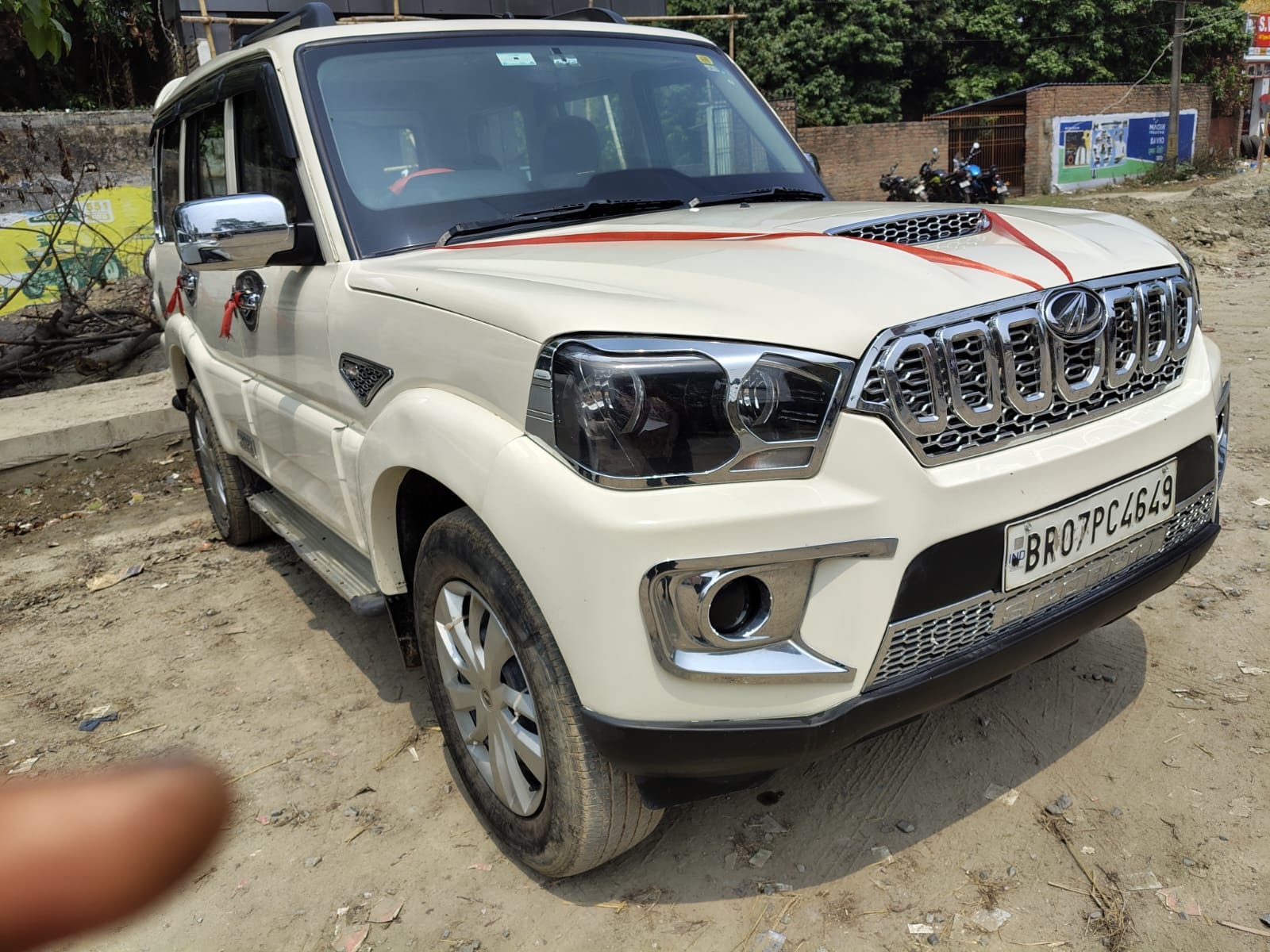 Scorpio image 7 Scorpio image 7