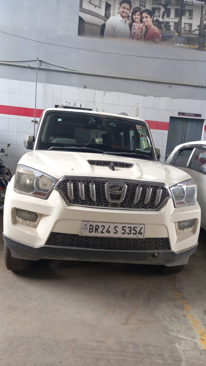 Used 2015 Mahindra Scorpio Used 2015 Mahindra Scorpio