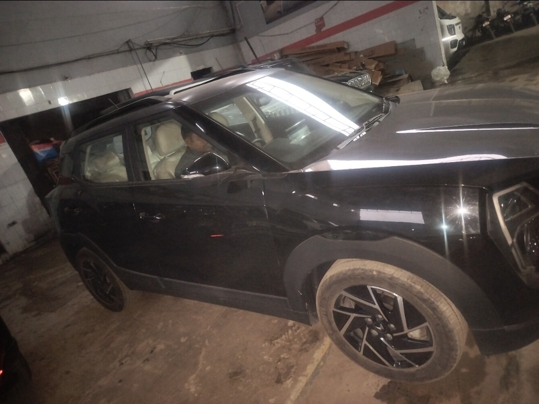 Used 2024 Mahindra XUV 3XO Used 2024 Mahindra XUV 3XO