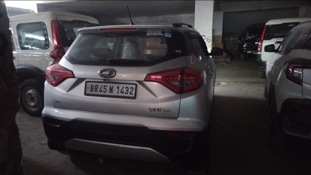 Used 2022 Mahindra XUV300 Used 2022 Mahindra XUV300