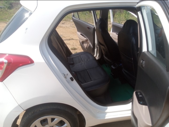 Used 2019 Hyundai Grand i10 Used 2019 Hyundai Grand i10