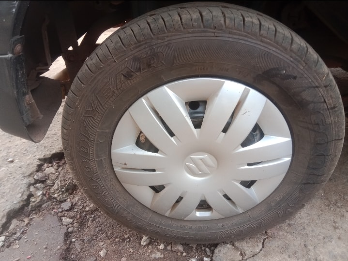 Alto 800 image 9 Alto 800 image 9