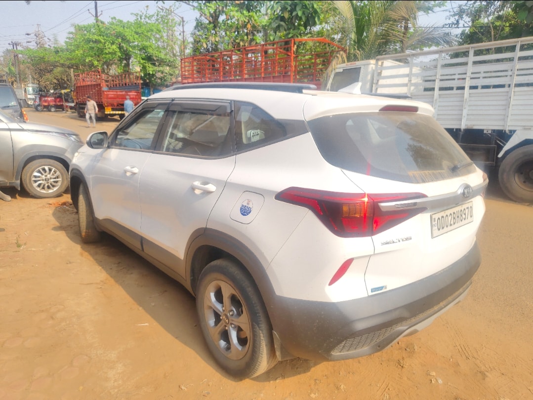 Seltos image 3 Seltos image 3