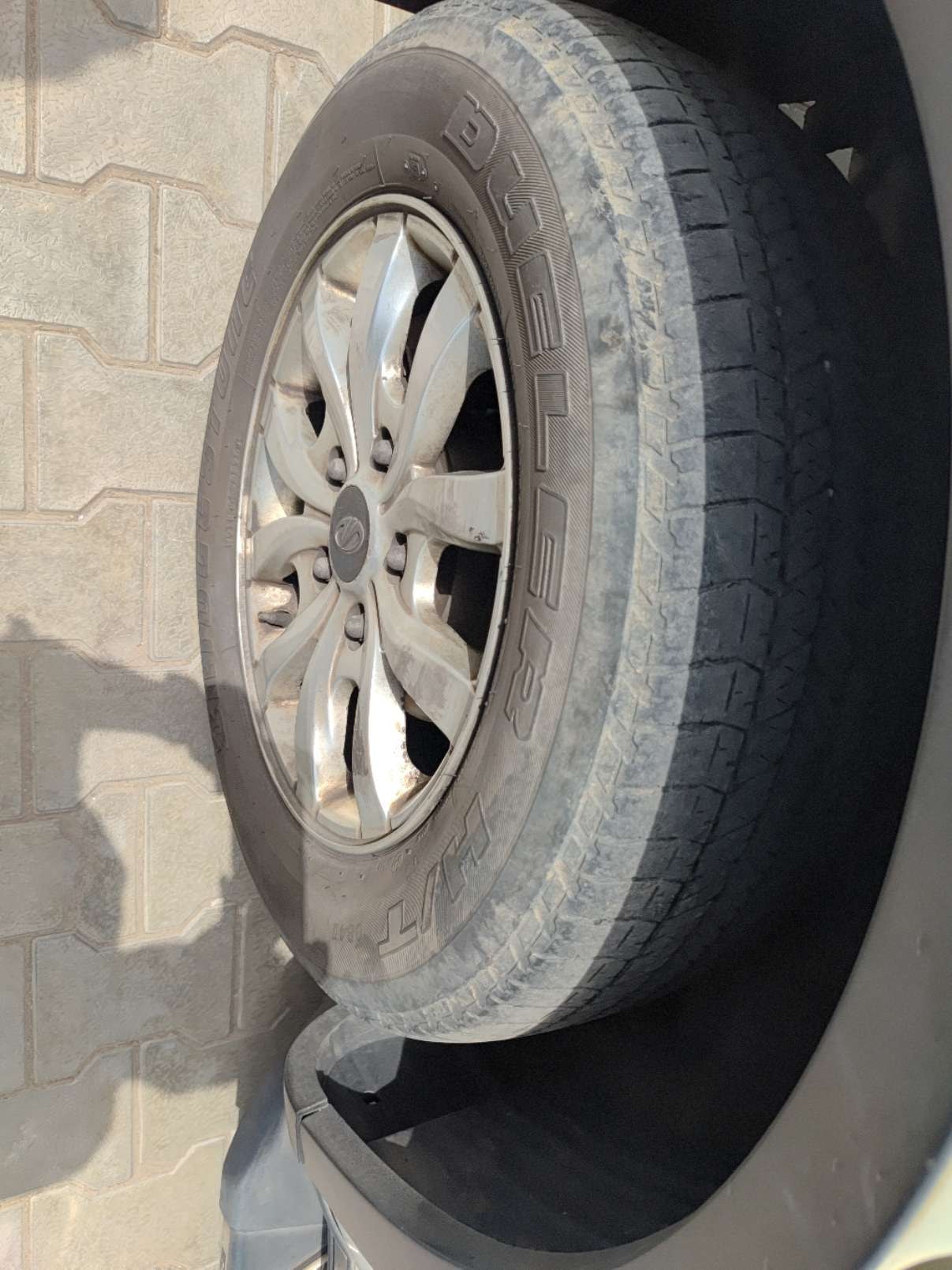 XUV500 image 6 XUV500 image 6