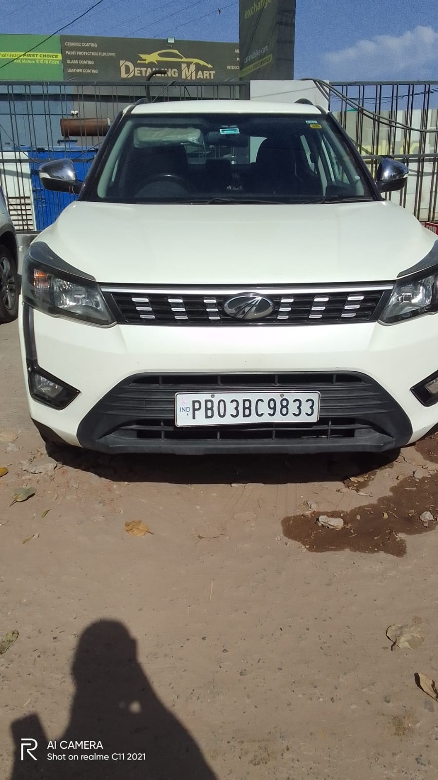 XUV300 image 4 XUV300 image 4